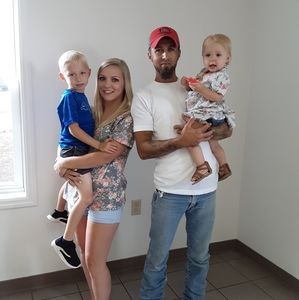 Meet your Posher, Derrick